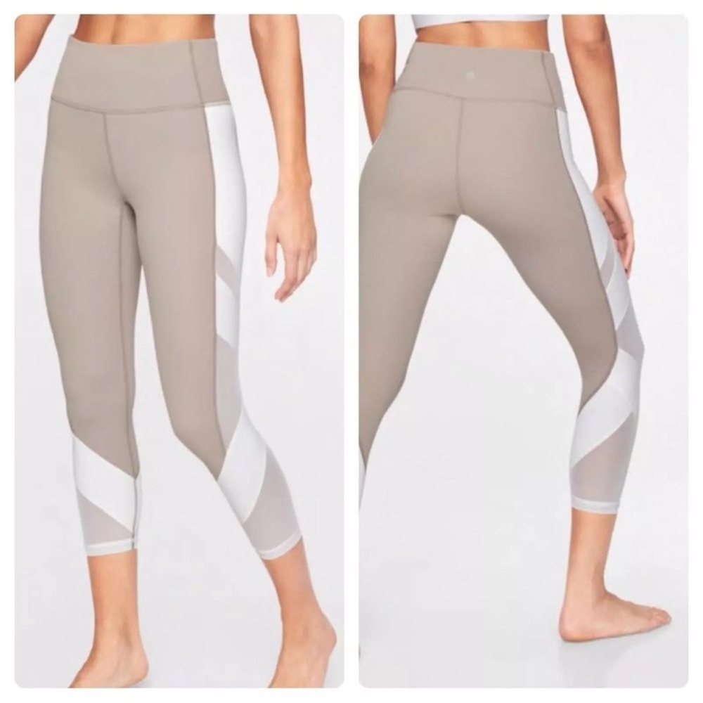Athleta size XS Exhale Capris Beige Tan Quail Athleta Leggings Yoga